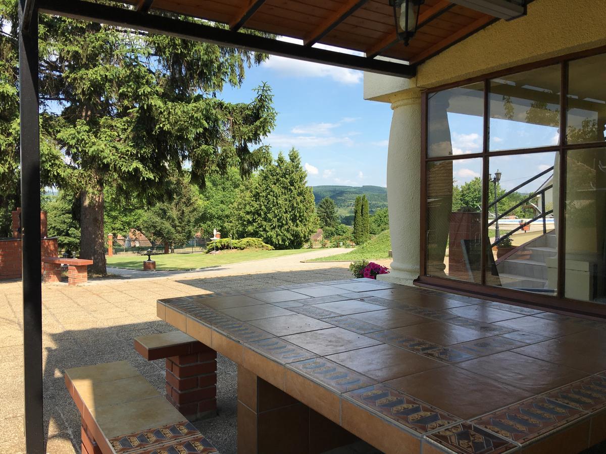 Villa Teleki Esterno foto