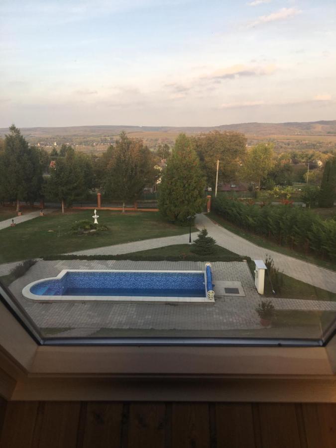 Villa Teleki Esterno foto